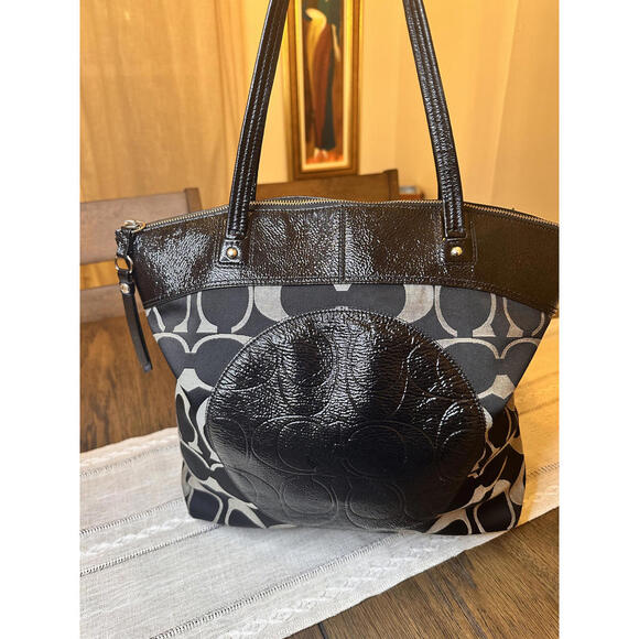 Coach Handbags - Coach Laura Black/Gray with Patent Large Tote, EUC